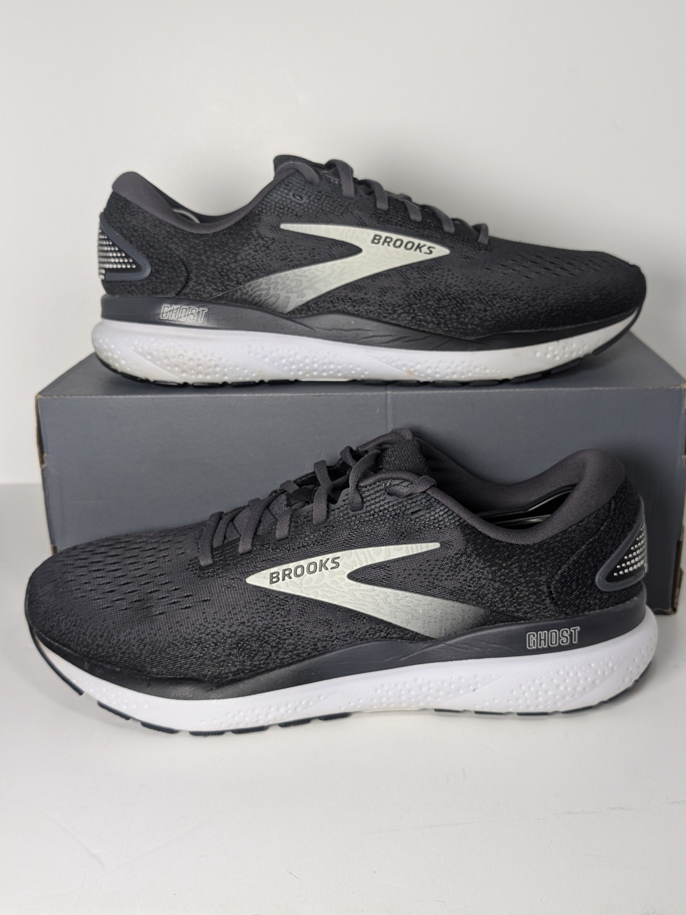 Brooks Ghost 16 Men's Running Shoes - Black/Grey - Size 11